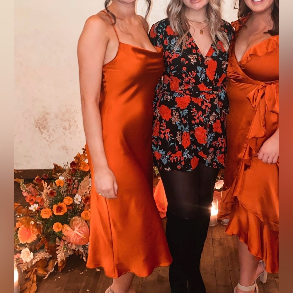 Show Me Your Mumu - Burnt orange satin silk dress